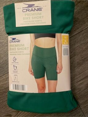 Crane Premium Women's Bike Shorts — Emerald Green